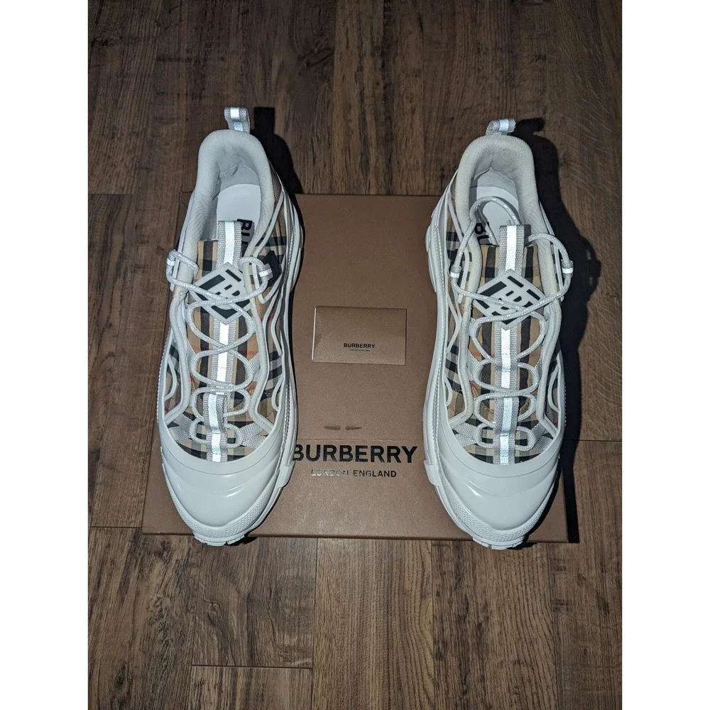 Burberry elevate your